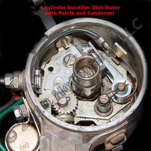 4-cylinder Ducellier distributor with points and condenser